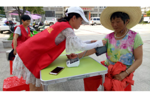 【阳光公益·庐江站】“炎炎夏日送清凉 滴滴关怀暖人心”志愿服务活动